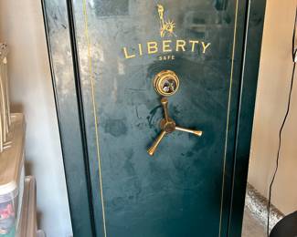 Liberty Safe, Colonial Series
