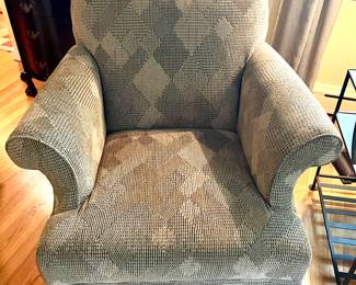 Upholstered arm chair 