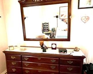4 piece bedroom set, including 2 dressers, mirror, bedside table and headboard