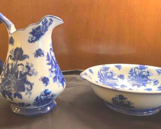 "Riverwood Plantation: Amberley" in Evans, GA. Starts Closing Mon. 8/12 at 8p. Pickup Wed 8/14 1-6p. Please click here to view more photos, descriptions, and current bids:&nbsp;https://ctbids.com/estate-sale/30169