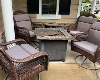 "Riverwood Plantation: Amberley" in Evans, GA. Starts Closing Mon. 8/12 at 8p. Pickup Wed 8/14 1-6p. Please click here to view more photos, descriptions, and current bids:&nbsp;https://ctbids.com/estate-sale/30169