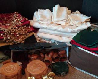 "Riverwood Plantation: Amberley" in Evans, GA. Starts Closing Mon. 8/12 at 8p. Pickup Wed 8/14 1-6p. Please click here to view more photos, descriptions, and current bids:&nbsp;https://ctbids.com/estate-sale/30169