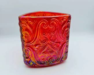 Carnival glass short  corner vase