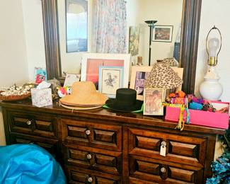 9 drawer dresser with mirror