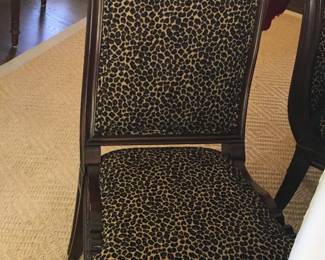 Henredon dining table and eight chairs