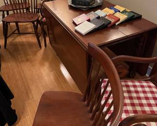 Drop leaf cherry wood table with 2 arm chairs & 4 side chairs
Capital ornaments