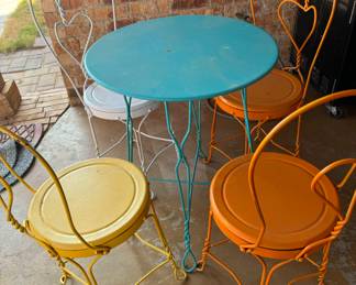 Vintage patio set