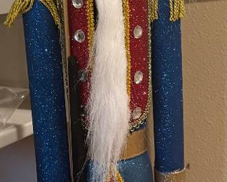 Large nutcrackers, several in multiple sizes