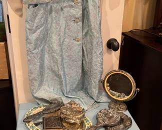 Vintage clothing & accessories, vintage painted table