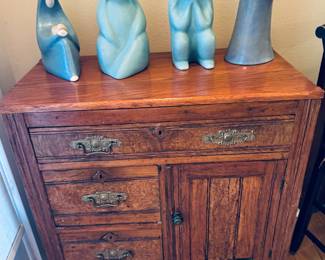 Antique 3 drawer sideboard cabinet with single door in excellent condition