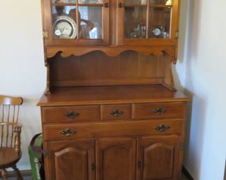 Lot 26. Oak buffet