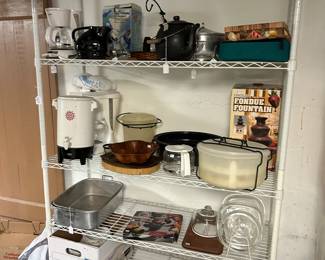 LARGE SELECTION OF SMALL KITCHEN APPLIANCES