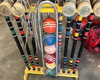 VINTAGE CROQUET SET
