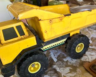 TONKA METAL TRUCK