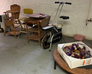 SERVING CART VINTAGE HIGH CHAIR