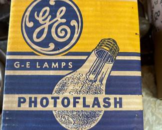 GE PHOTOFLASH LAMPS