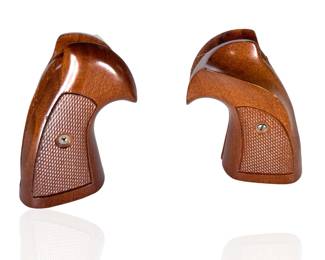 Lot of 2 Pairs Colt Python Checkered Walnut Grips Wood Made in Italy