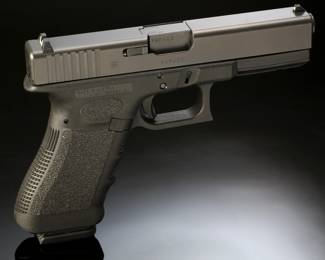 Glock Model 17 Gen 3 Standard 9mm Pistol 4.5in Barrel G17 Gen3 in Case 9x19mm