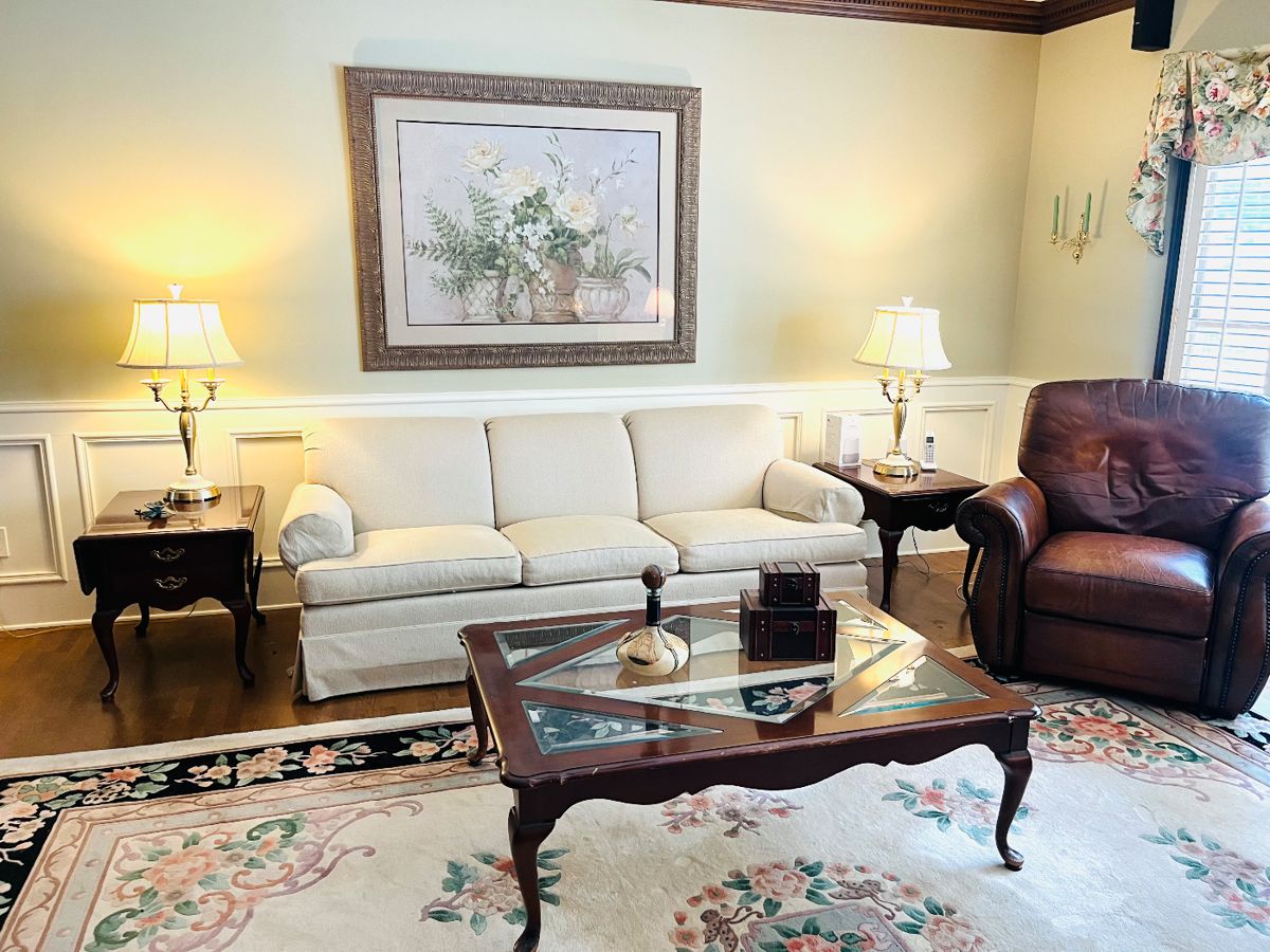 Gorgeous furniture from Ethan Allen, Lexington, American Drew, Broyhill, Tradewinds, Thomasville and more