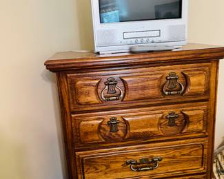 American Drew chest of drawers