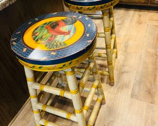 Adorable rooster stools