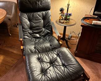 MCM chair with ottoman