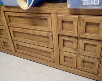 OAK DRESSER LONG
