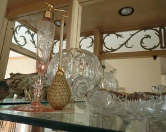 ANTIQUE PERFUME ATOMIZER / PINK
