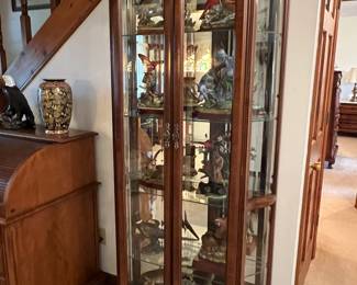 Lighted cherry curio 