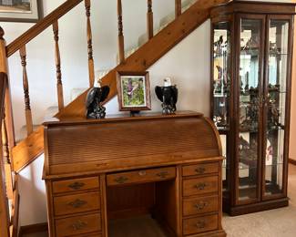 Antique roll top desk 