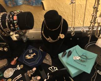 Antique Art Deco Jewelry 