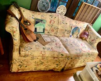 Full Size Slip Covered Sofa 