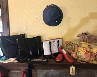 Handbags & Accessories 