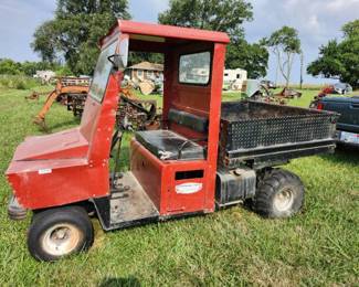 Cushman Turf Truck