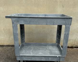 Rubbermaid 500 lb. Capacity Utility Carts 