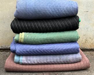  Quilted Moving Blankets 