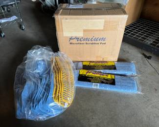 Microfiber Wet Mop Scrubber Pads - Case of 18in and 20in lengths