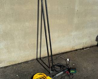GFI 15A Extension Cord, (2) Cargo Bars, (2) Battery Tenders