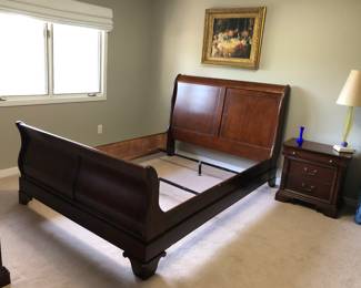 Queen Size Sleigh Bed  