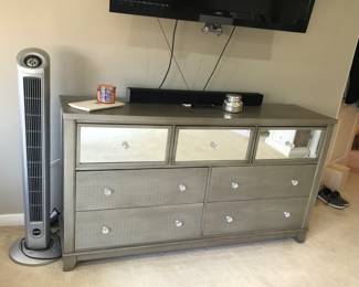 Walter of Wabash Bedroom Set