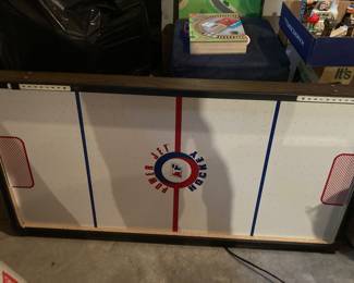 Air hockey