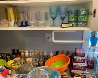 Plastic poolside glasses & plates