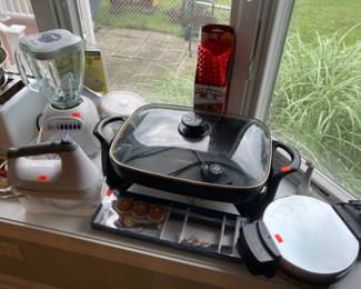 Small kitchen appliances