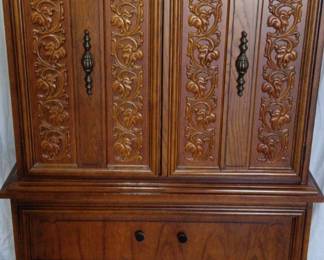 Dixie Chest In Chest