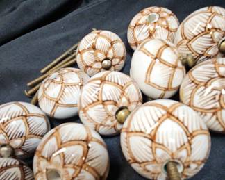 Ceramic Knobs 