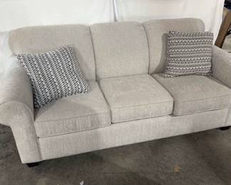 006 Like New Sleeper Sofa From Gliddens