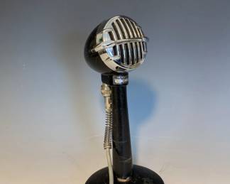  01 The Astatic Corp Made In Ohio Vintage Tabletop Microphone JT30 