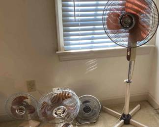 Bundle Of Retro Vintage Fans Galaxy, KH, And Other 