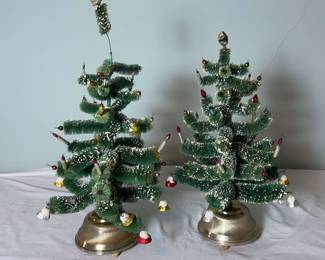 Rotating Bottlebrush Musical Trees