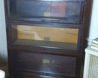 GlobeWernicke Barrister Bookcase